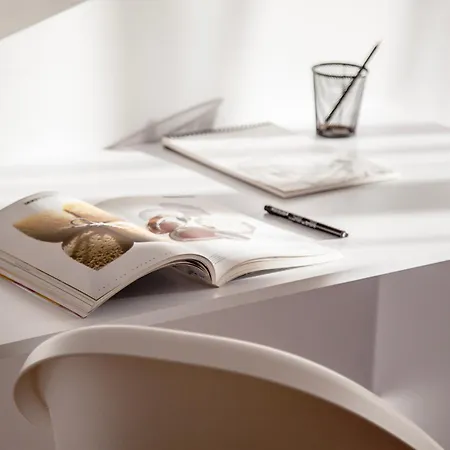 White сozy A Next To The Gondola Apartman *